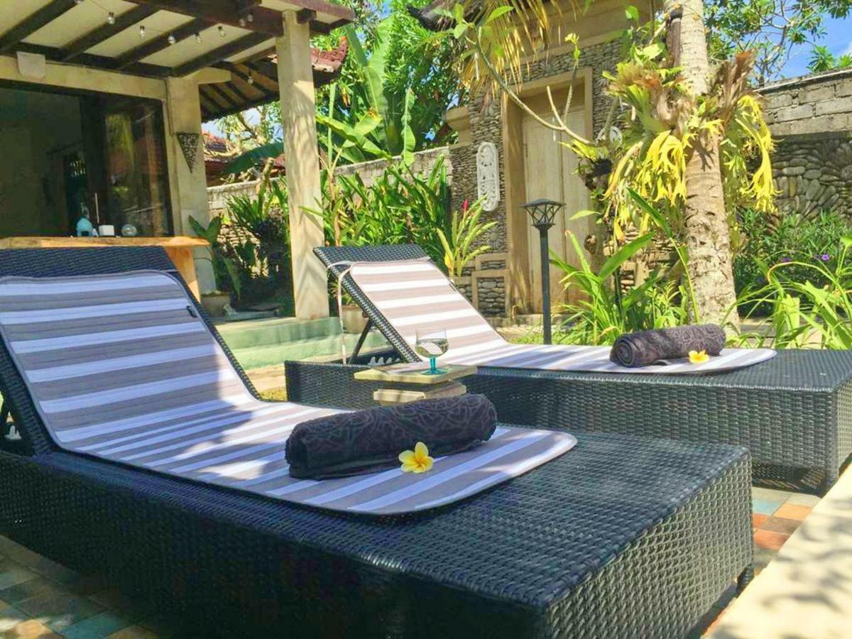 Ubud River Campuhan Villa ภายนอก รูปภาพ
