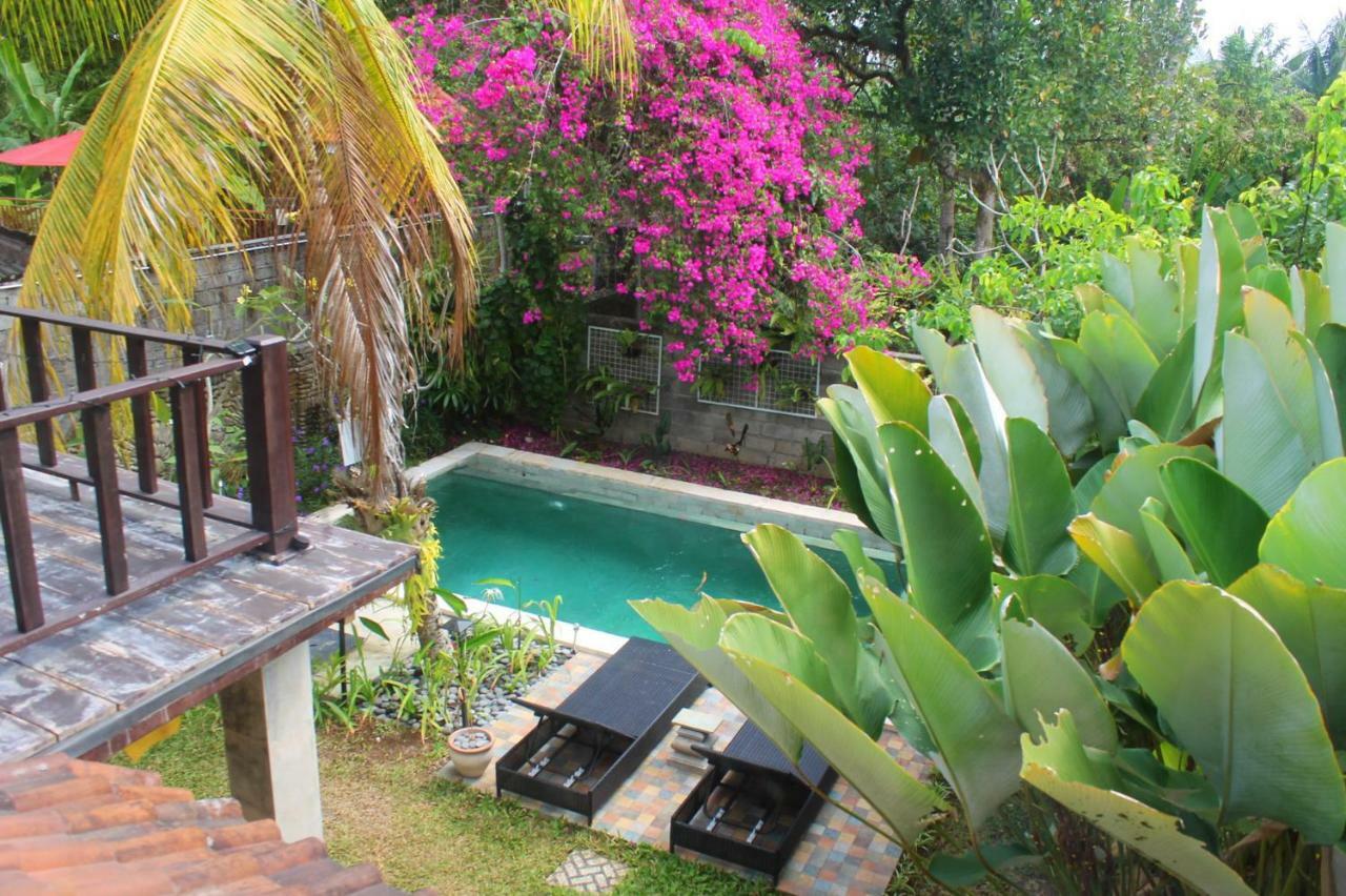Ubud River Campuhan Villa ภายนอก รูปภาพ